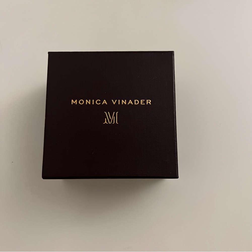 Medium Monica Vinader Box (empty)